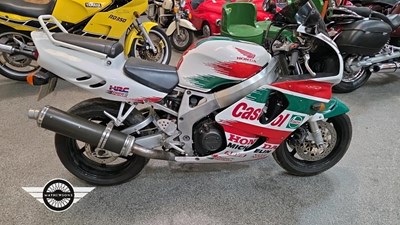 Lot 104 - 1996 HONDA