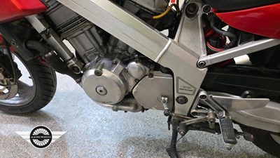 Lot 57 - 1988 HONDA