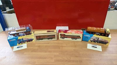 Lot 193 - SELECTION OF DIE CAST MODEL TRUCKS
