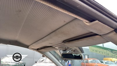 Lot 899 - 2003 MERCEDES CLK 240 AVANTGARDE AUTO