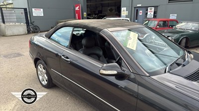 Lot 899 - 2003 MERCEDES CLK 240 AVANTGARDE AUTO