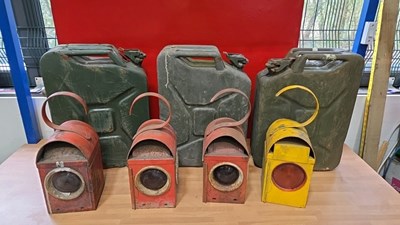 Lot 571 - SELECTION OF JERRY CANS & RAILWAY/ROAD LAMPS