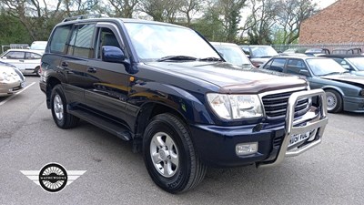 Lot 183 - 2002 TOYOTA LANDCRUISER AMAZON VX TDA