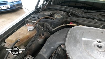 Lot 6 - 1989 MERCEDES 500 SE AUTO