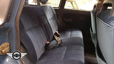 Lot 588 - 1993 VOLVO 240 SE AUTO