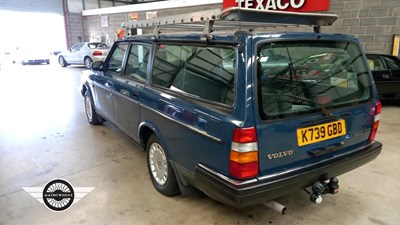 Lot 588 - 1993 VOLVO 240 SE AUTO