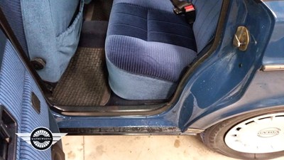 Lot 588 - 1993 VOLVO 240 SE AUTO
