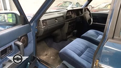 Lot 588 - 1993 VOLVO 240 SE AUTO