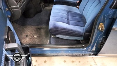 Lot 588 - 1993 VOLVO 240 SE AUTO