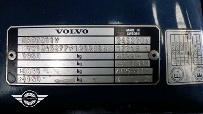 Lot 588 - 1993 VOLVO 240 SE AUTO