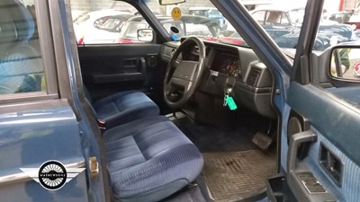 Lot 588 - 1993 VOLVO 240 SE AUTO