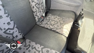 Lot 45 - 2000 VOLKSWAGEN GOLF