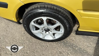 Lot 45 - 2000 VOLKSWAGEN GOLF