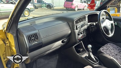 Lot 45 - 2000 VOLKSWAGEN GOLF