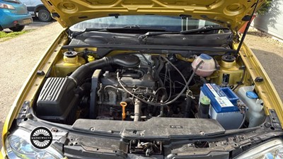 Lot 45 - 2000 VOLKSWAGEN GOLF