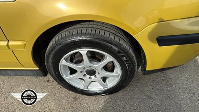 Lot 45 - 2000 VOLKSWAGEN GOLF