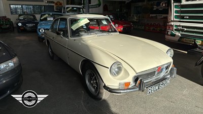 Lot 380 - 1974 MG B GT