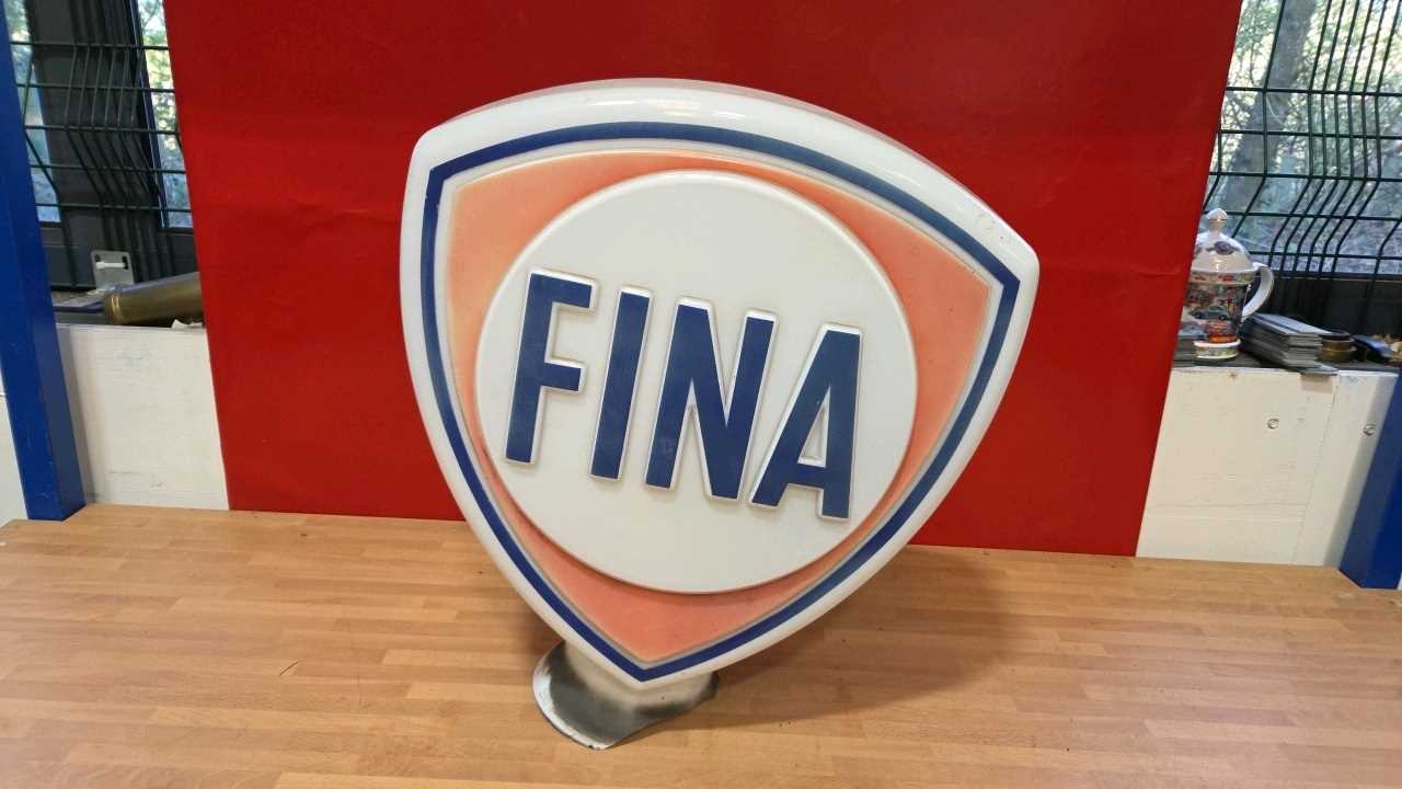 Lot 5 - FINA GLASS PETROL PUMP GLOBE
