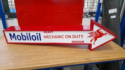 Lot 319 - WOODEN HAND MADE MOBILOIL ARROW 48" LONG