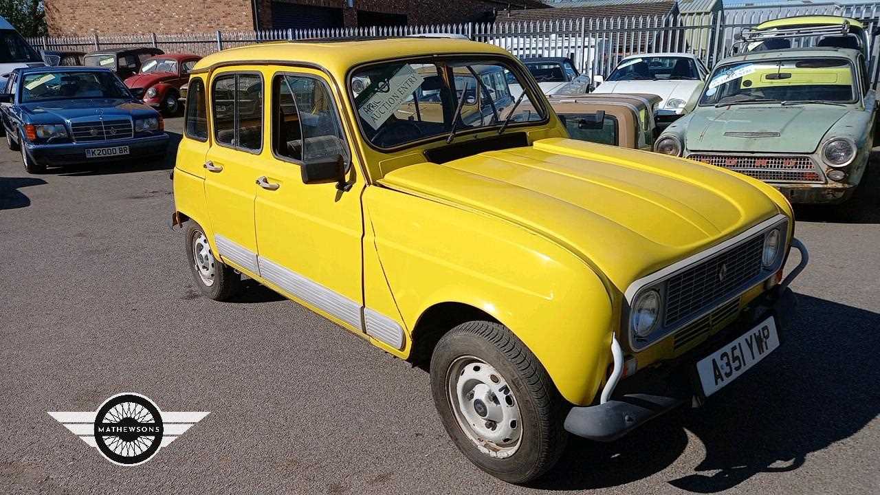 Lot 794 - 1984 RENAULT 4 GT L
