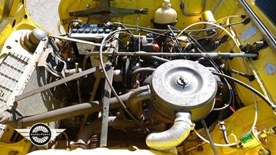 Lot 794 - 1984 RENAULT 4 GT L