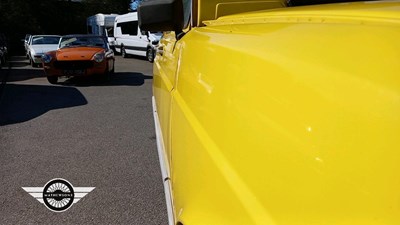 Lot 794 - 1984 RENAULT 4 GT L