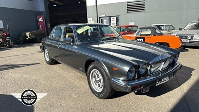 Lot 460 - 1991 DAIMLER