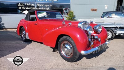 Lot 408 - 1949 TRIUMPH ROADSTER