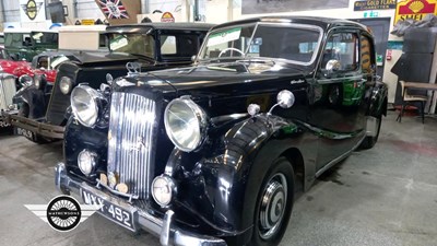 Lot 556 - 1952 AUSTIN SHEERLINE