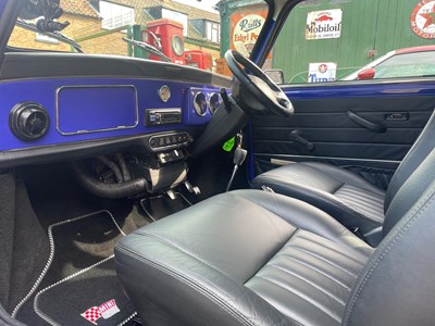 Lot 272 - 1999 ROVER MINI PAUL SMITH