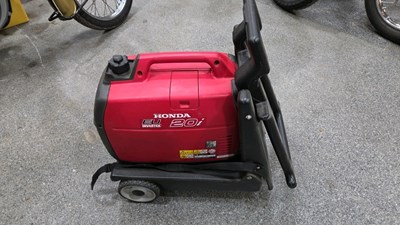 Lot 369 - HONDA 20i GENERATOR WITH TROLLEY