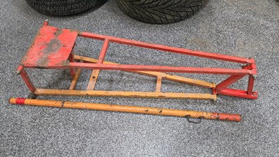 Lot 389 - QUICK LIFT JACK