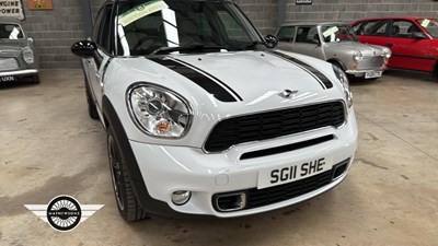 Lot 18 - 2011 MINI COUNTRYMAN COOPER S ALL4A