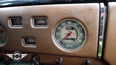 Lot 442 - 1954 MORRIS OXFORD