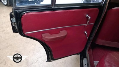 Lot 442 - 1954 MORRIS OXFORD