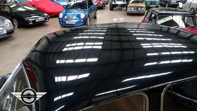 Lot 442 - 1954 MORRIS OXFORD
