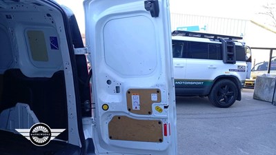 Lot 91 - 2018 FORD TRANSIT CONNECT 200 TREND