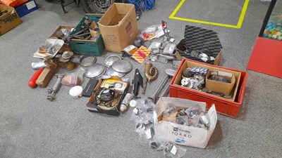 Lot 409 - 5 BOXES OF AUTO JUMBLE PARTS - ALL PROCEEDS TO CHARITY