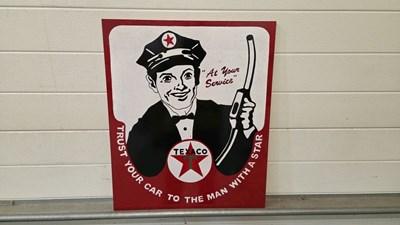Lot 175 - WOODEN HAND PAINTED TEXACO AT YOUR SERVICE SIGN 24" X 20"