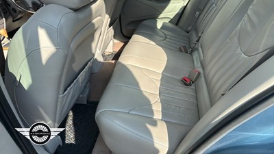 Lot 16 - 1999 JAGUAR S-TYPE V6 AUTO