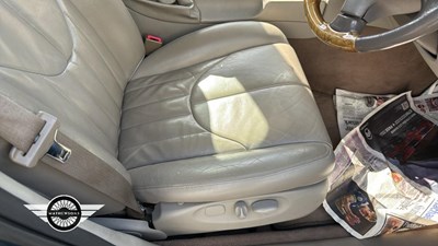 Lot 16 - 1999 JAGUAR S-TYPE V6 AUTO
