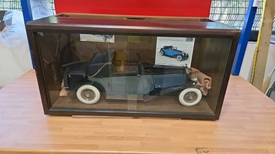 Lot 713 - ROLLS ROYCE PHANTOM II SCALE MODEL IN DISPLAY CASE