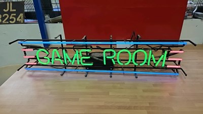 Lot 487 - GAMES ROOM NEON SIGN