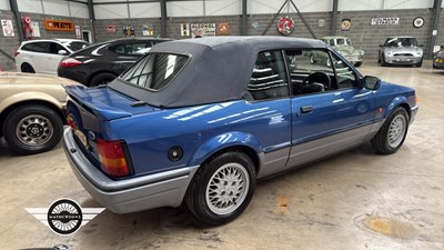 Lot 48 - 1990 FORD ESCORT XR3I CONV
