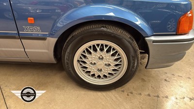 Lot 48 - 1990 FORD ESCORT XR3I CONV