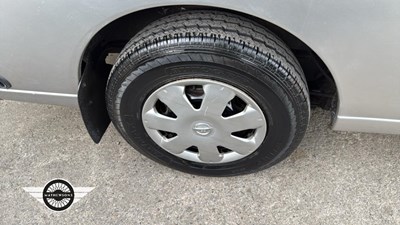 Lot 64 - 2003 NISSAN