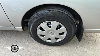 Lot 64 - 2003 NISSAN