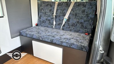Lot 64 - 2003 NISSAN