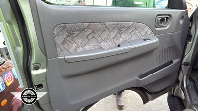 Lot 64 - 2003 NISSAN