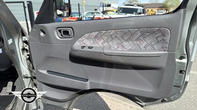 Lot 64 - 2003 NISSAN